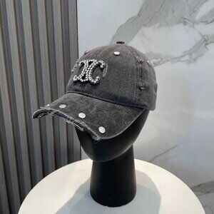 Celine's new classic fashion baseball cap
